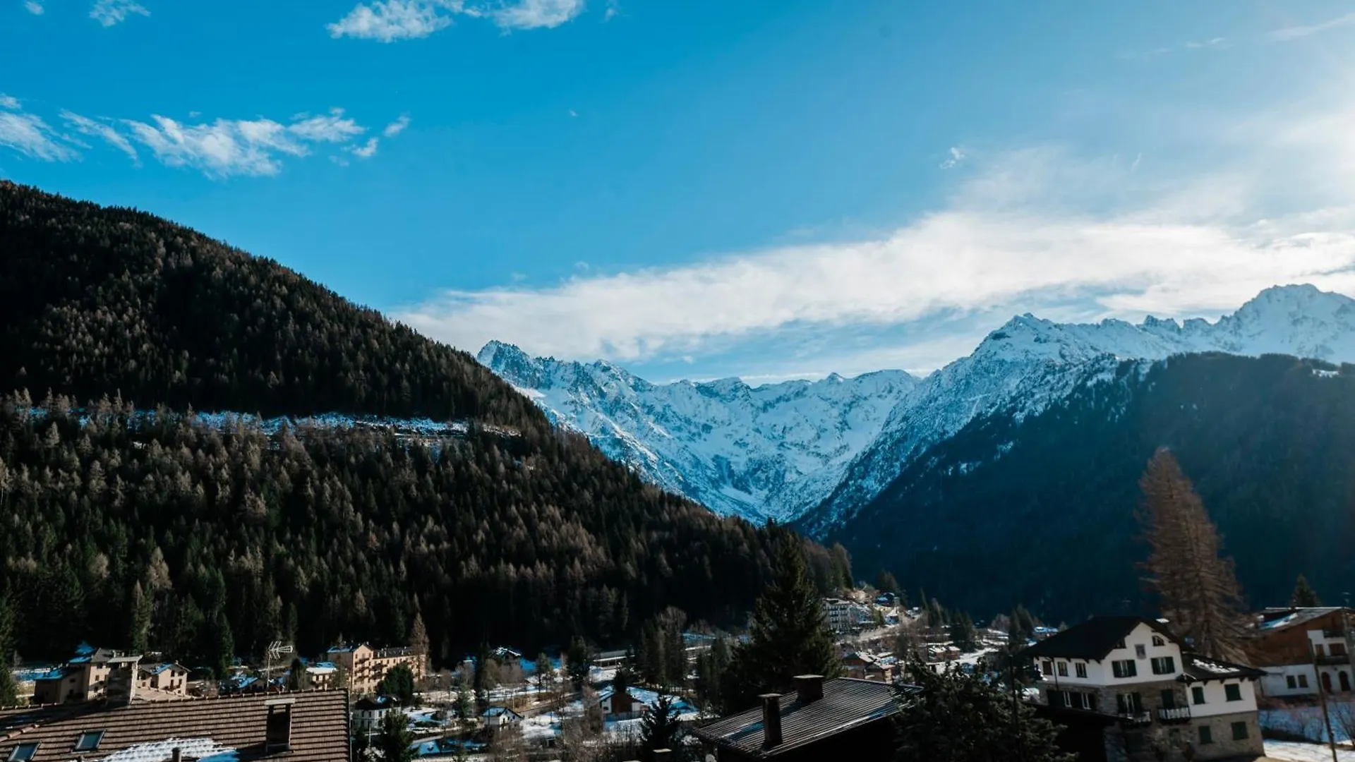 Dalania Mountain Apartments Ponte Di Legno