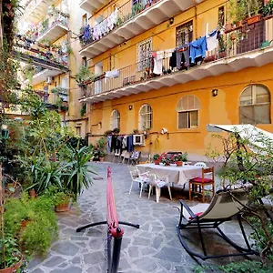 Pretty Flat Trastevere , Roma Italia