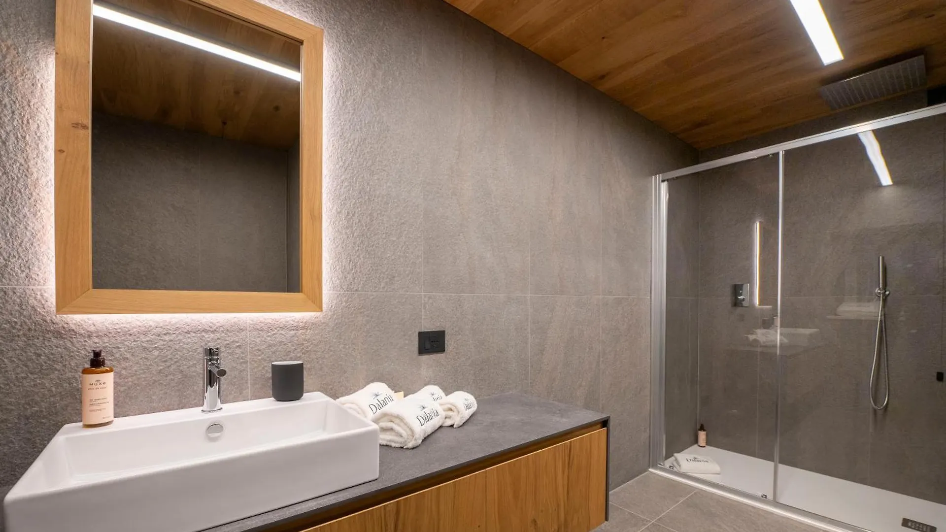 Dalania Mountain Apartments Ponte Di Legno 0*,